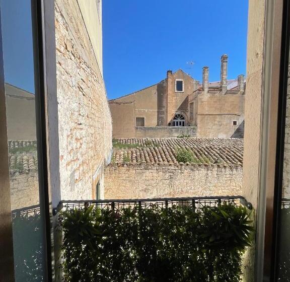 بنسيون Antico Corso 74