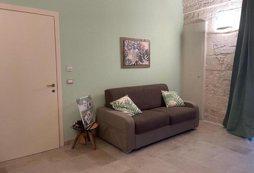 بنسيون Antico Corso 74