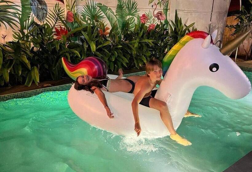 펜션 Double Mango Villa