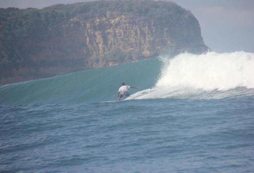 Pensjonat Feby S Homestay