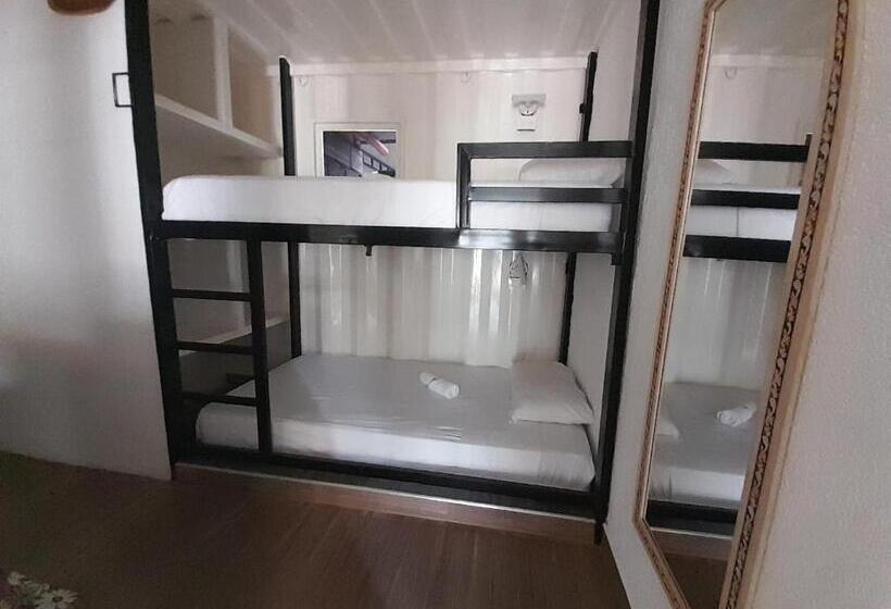 פנסיון Hostal Bon Hábitat