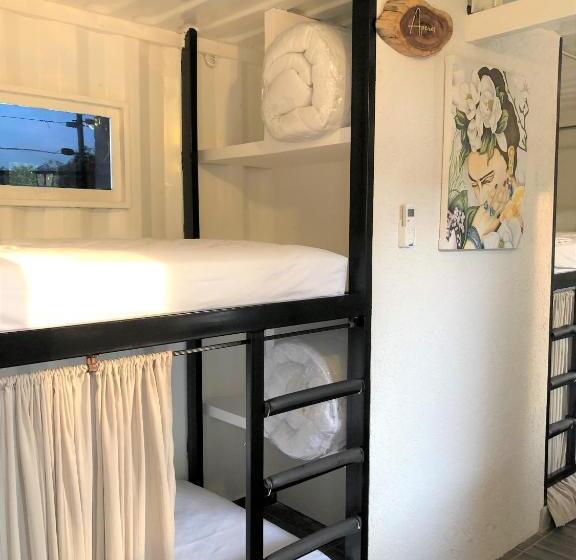 Пансион Hostal Bon Hábitat