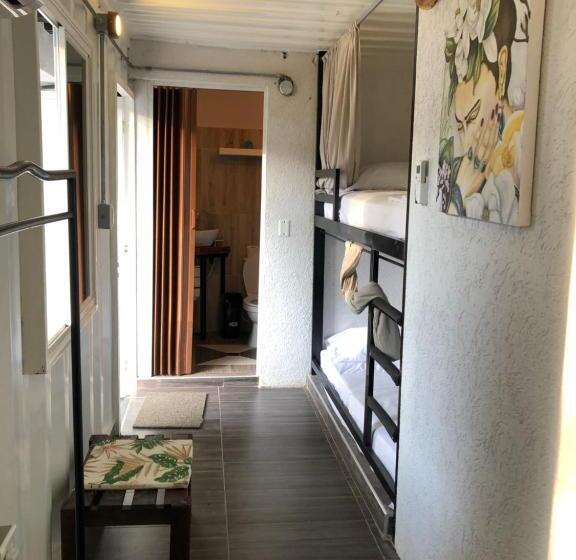 פנסיון Hostal Bon Hábitat