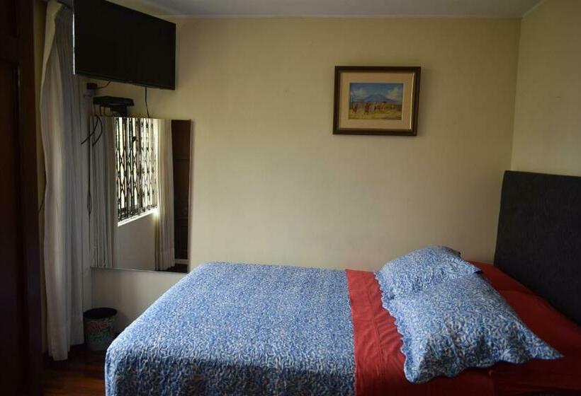 بنسيون Hostal Donde Alberto