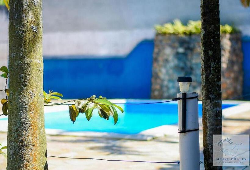 ペンション Minke Chalés