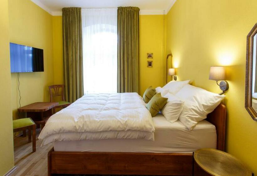 بنسيون Parkhotel Vrbno