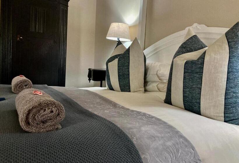 פנסיון The Merino Guest House