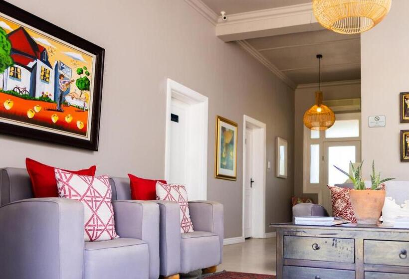 פנסיון The Merino Guest House