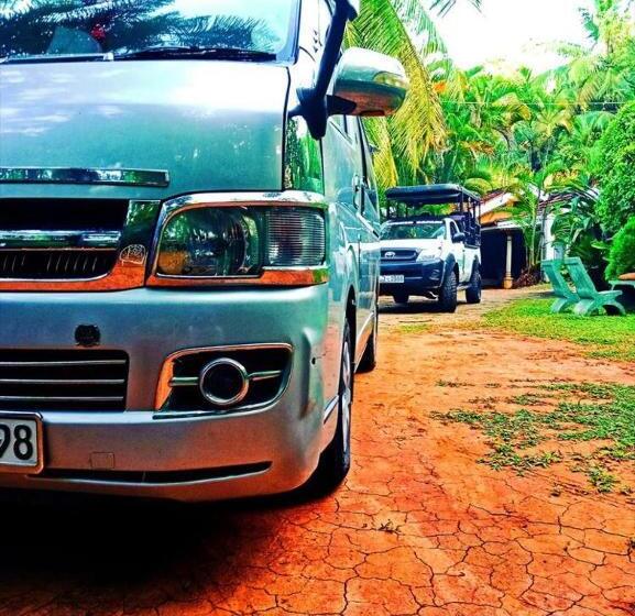 Pension Udawalawa Eco Lodge