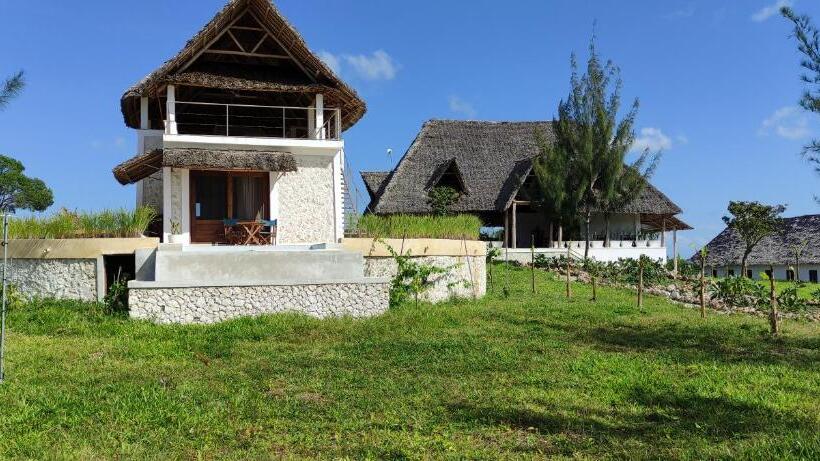 리조트 Amani Villas Nature Retreat