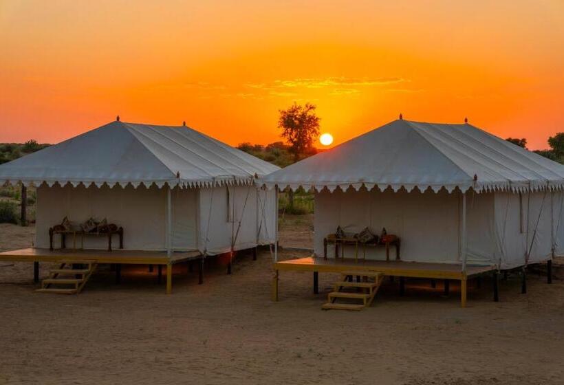 리조트 Helsinki Desert Camp