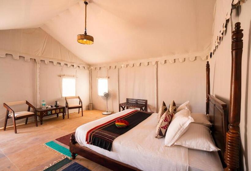 리조트 Helsinki Desert Camp