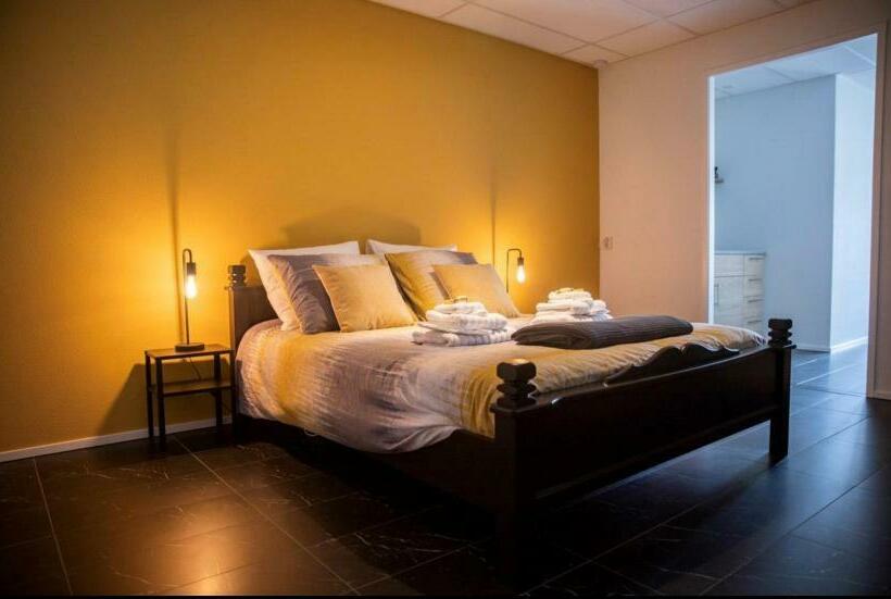 住宿加早餐  De Slaapstudio