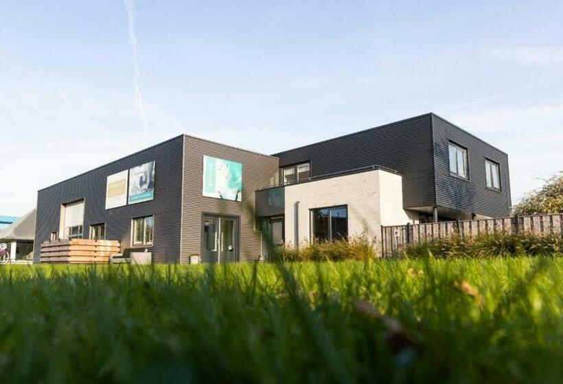 مبيت وإفطار De Slaapstudio