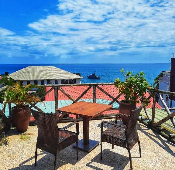 צימר Kuti Hotel Stone Town