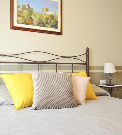 Bed and Breakfast La Casa Dell Alloro