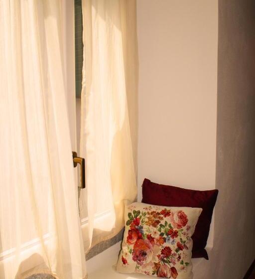 Bed and Breakfast La Corte Del Governo 565