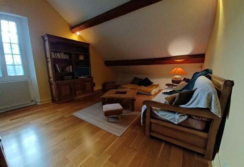 مبيت وإفطار La Grange De Lily