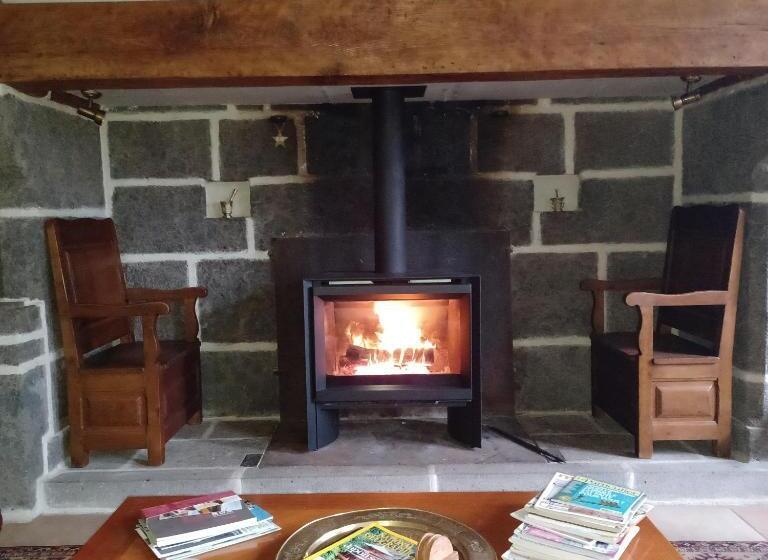 مبيت وإفطار La Grange De Lily