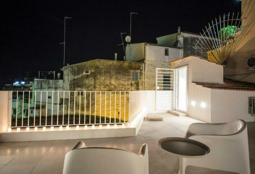 مبيت وإفطار Le Suites Al Torrione