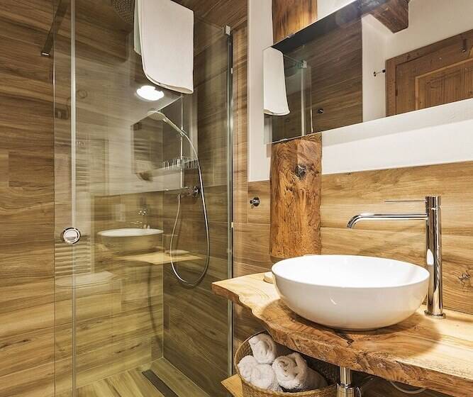 ベッドアンドブレックファースト Malga Laben