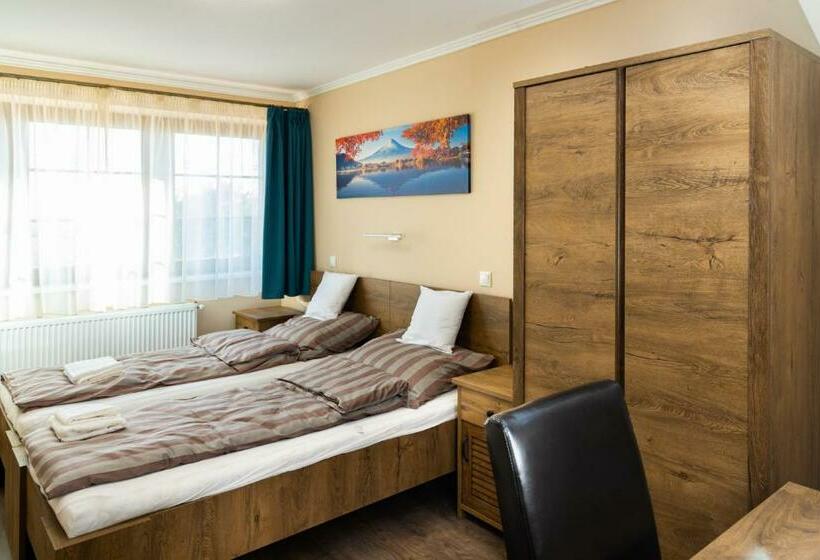 Bed and Breakfast öreghegyi Bika Panzio