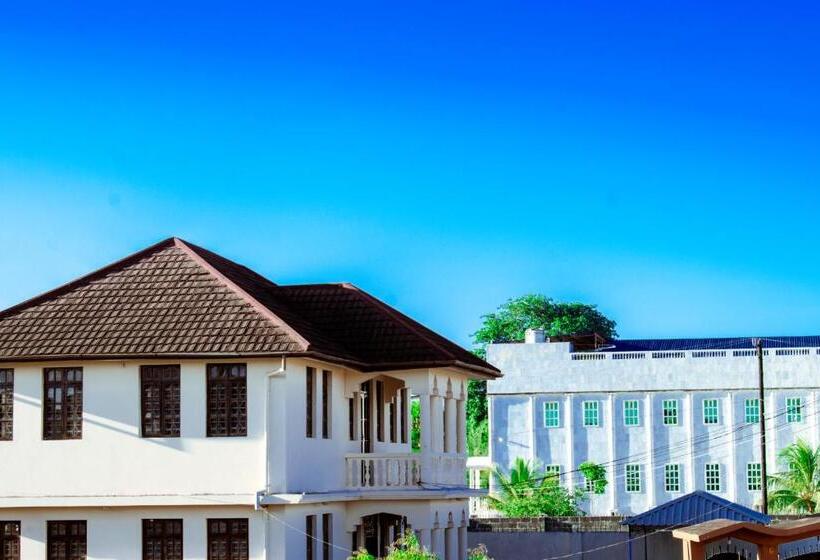 مبيت وإفطار Sulkhan Serviced Apartment