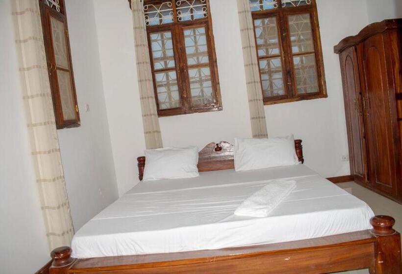 مبيت وإفطار Sulkhan Serviced Apartment