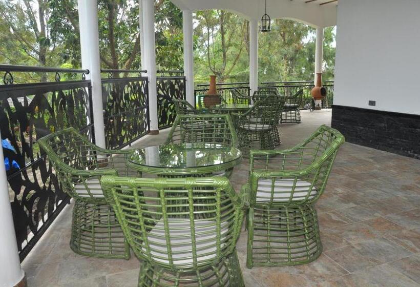 Home Bliss Hotel  Fort Portal Uganda