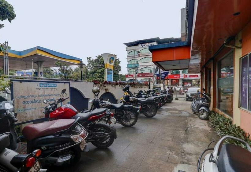 酒店 Capital O 83989 Majestic Towers