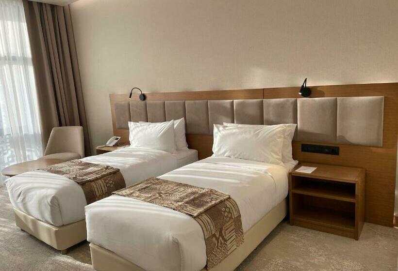 فندق Farovon Khiva