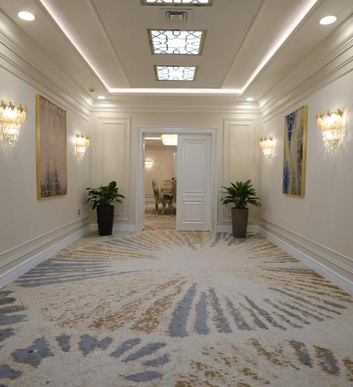 فندق Farovon Khiva