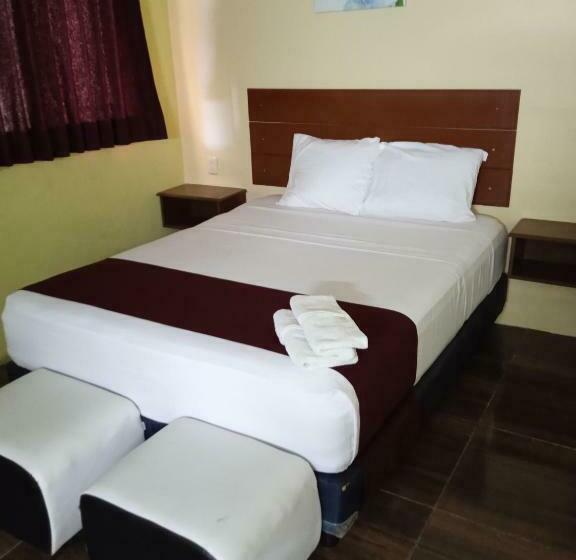 هتل Las Flores Campeche