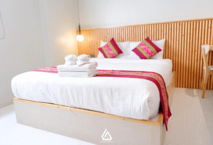 בית מלון כפרי La Pino