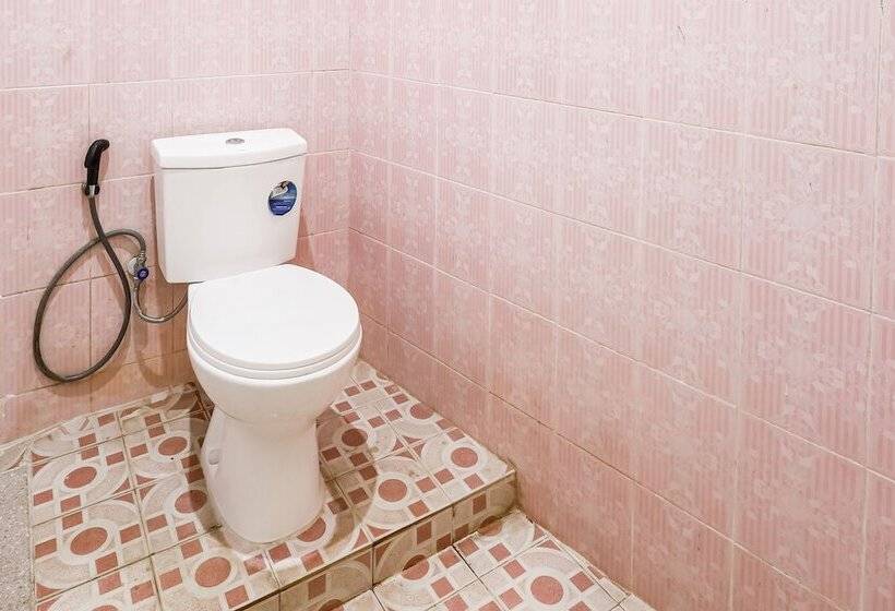 فندق Losmen Yosi Carita