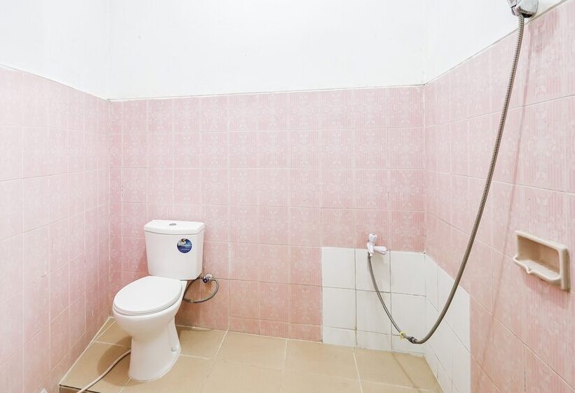 فندق Losmen Yosi Carita