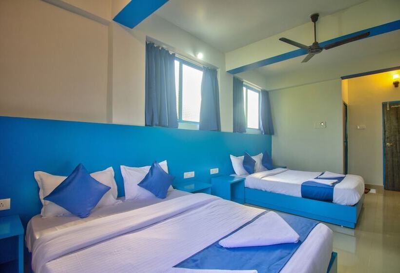 فندق Mandrem Retreat Beach Resort