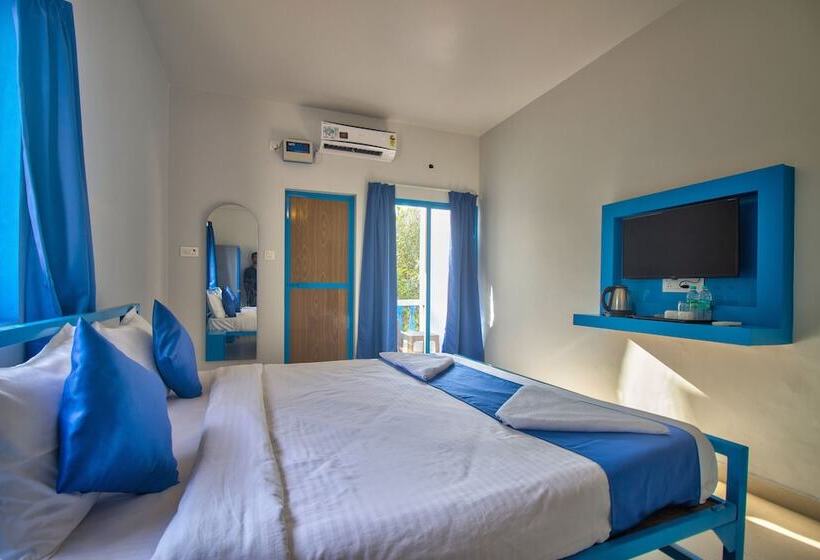 فندق Mandrem Retreat Beach Resort