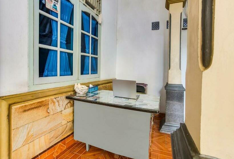 فندق Oyo 90771 Mess 19 Syariah