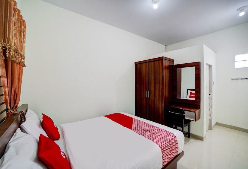 فندق Reddoorz At Shine Guest House Tebing Tinggi