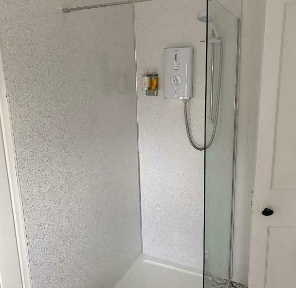 فندق Queensberry Arms