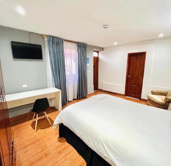 Accel Hotel La Quinta