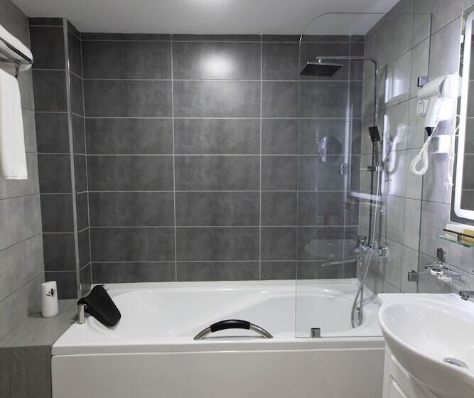 Szálloda Roadside By Khorrot