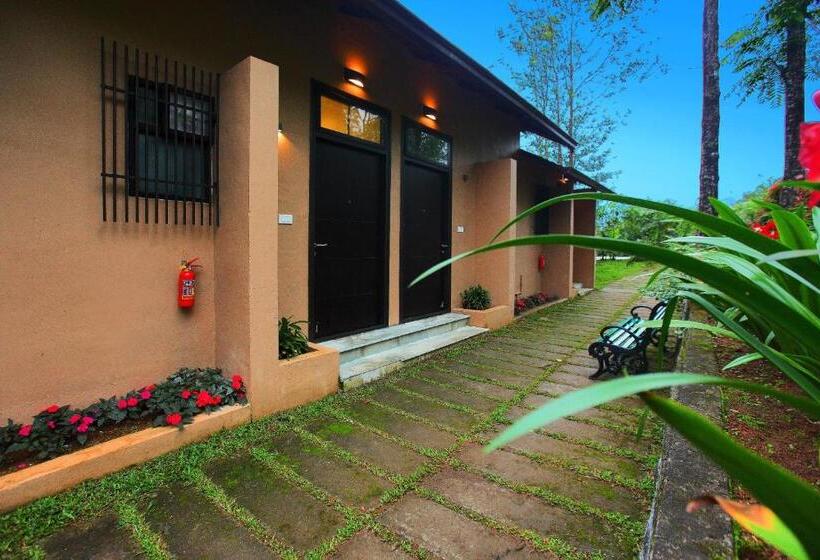 Отель Tea Terrain Resorts & Spa