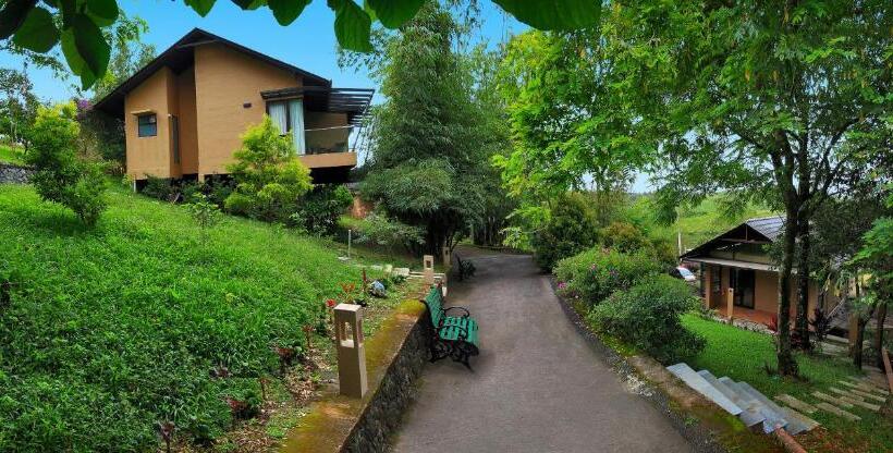 Отель Tea Terrain Resorts & Spa