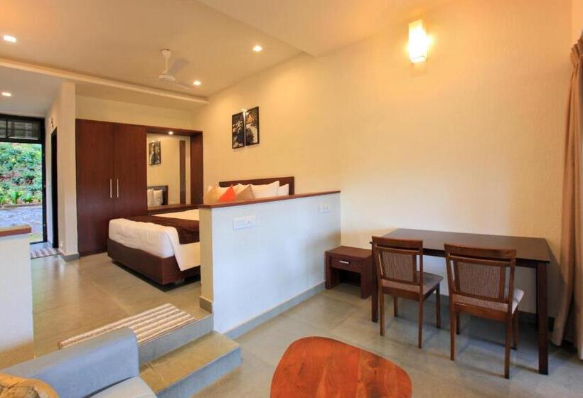 Отель Tea Terrain Resorts & Spa