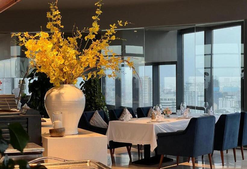 בית מלון כפרי The Penthouse Residence