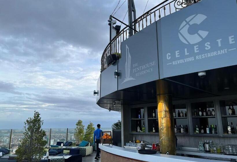 בית מלון כפרי The Penthouse Residence