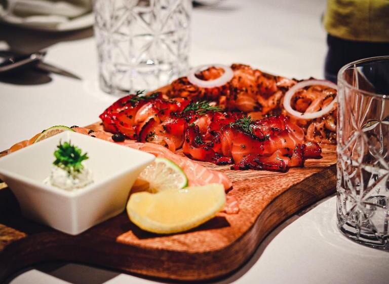 בית מלון כפרי The Penthouse Residence