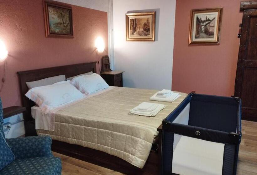 بنسيون Casa Del Puck